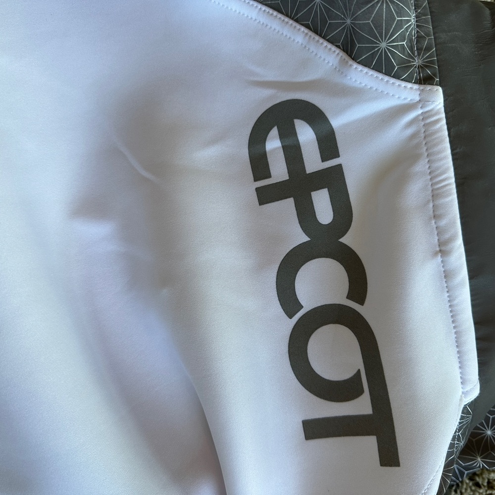 Epcot White Reflective Performance Jacket Xxl Fro… - image 4